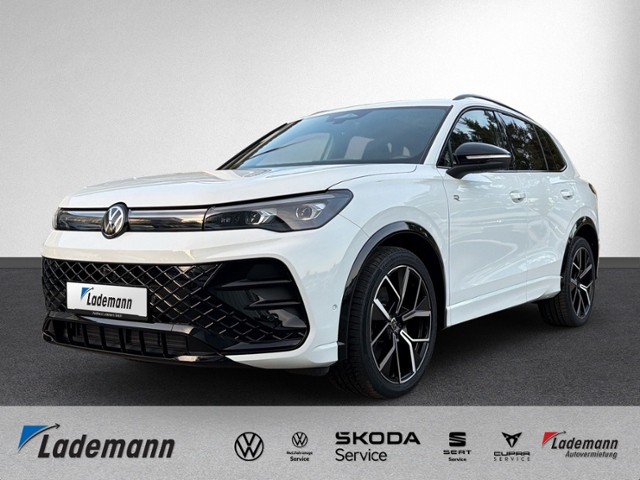 Tiguan 2.0 TDI DSG R-LINE PANO+360°+IQ.LIGHT+HEA